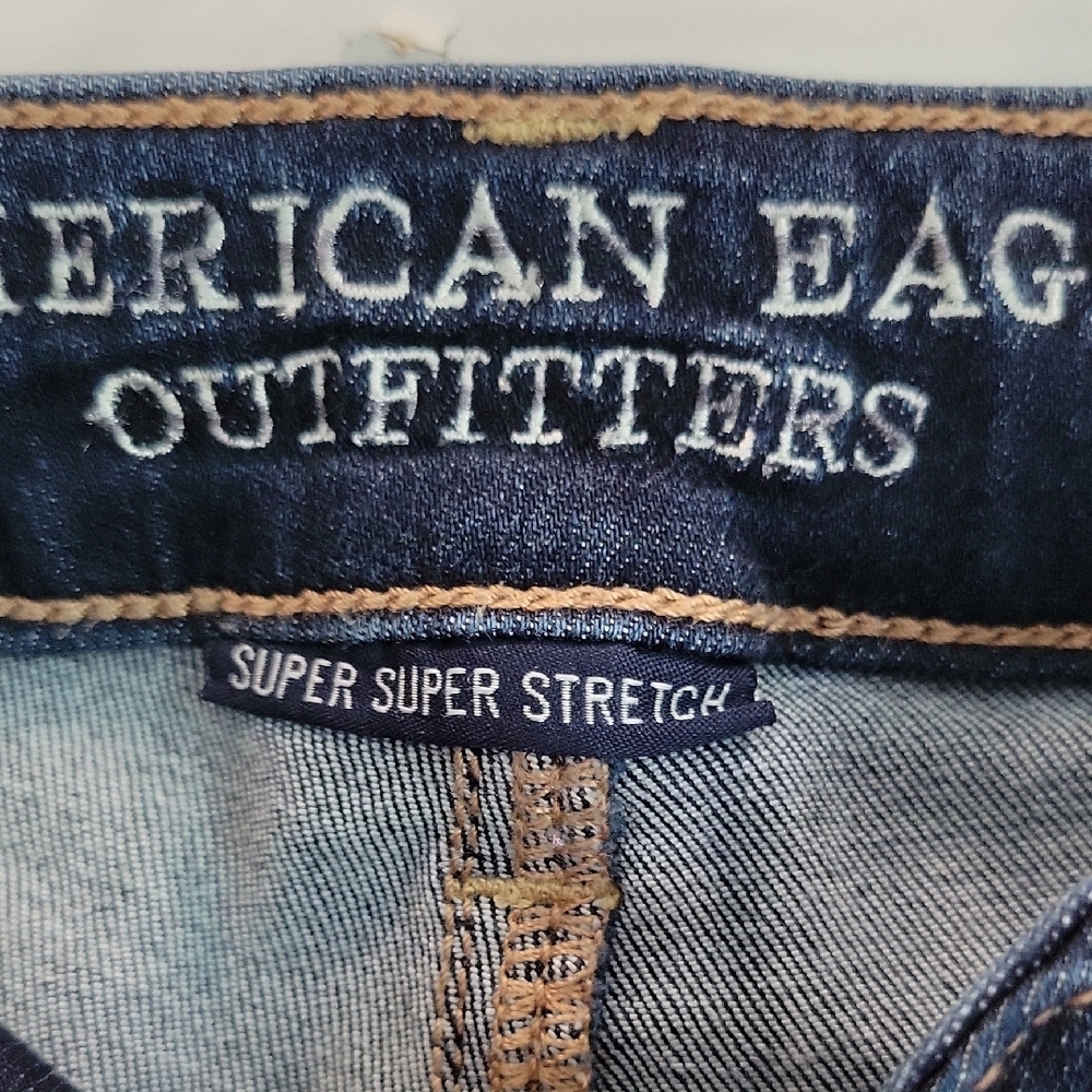 American Eagle Outfitters Women's Distressed Blue Skinny Jeans - Picture 3 of 15